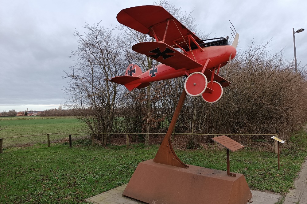 Monument Flugplatz Wynghene 1917-18 #2