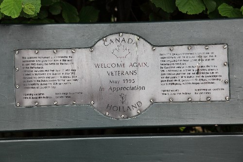 Monument Canadese Militairen Warnsveld #4
