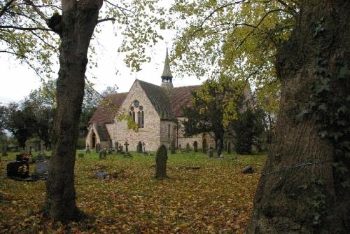 Oorlogsgraf van het Gemenebest St. Oswald Churchyard