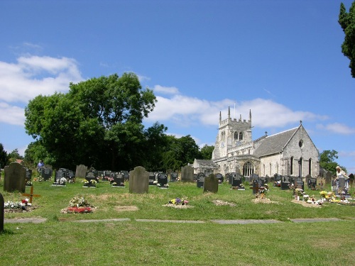 Oorlogsgraven van het Gemenebest All Saints Churchyard #1