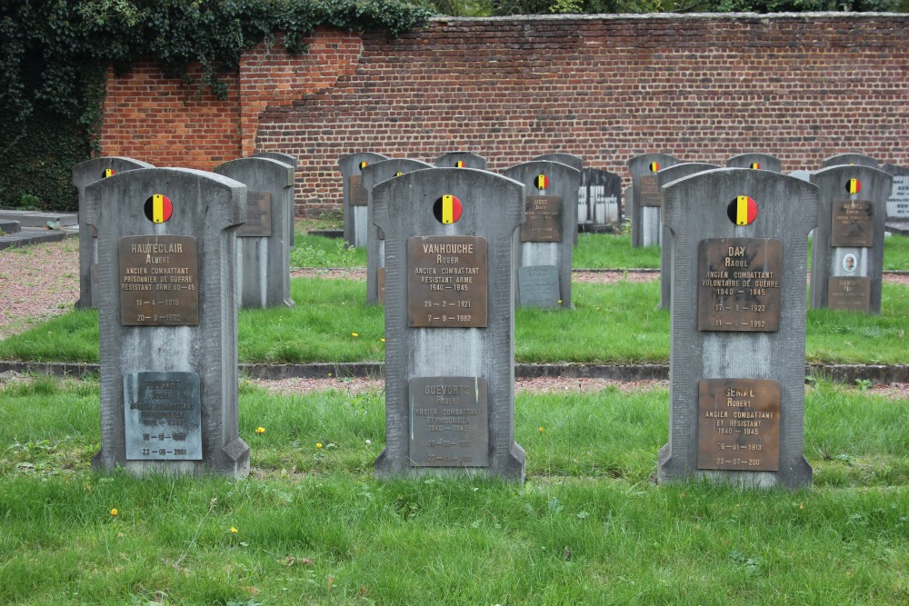 Belgische Graven Oudstrijders Braine-lAlleud Oude Begraafplaats #3