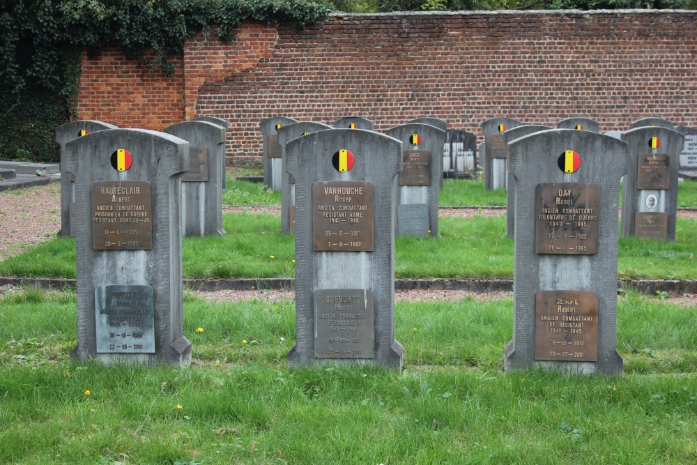 Belgian Graves Veterans Braine-l’Alleud Old Cemetery #3