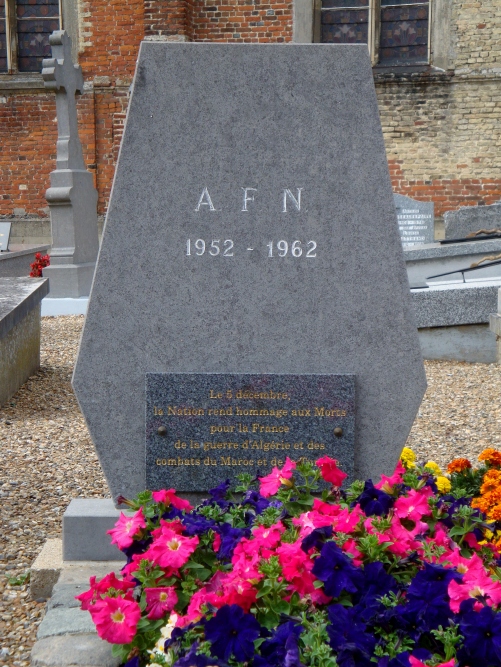 War Memorial Bavinchove #3