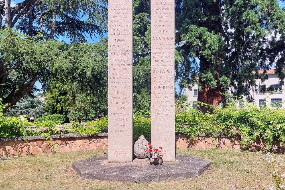 Oorlogsmonument Saint-Symphorien-sur-Coise #4