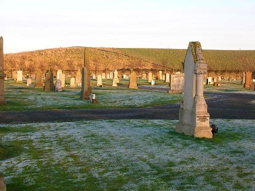 Oorlogsgraven van het Gemenebest Shewalton Cemetery