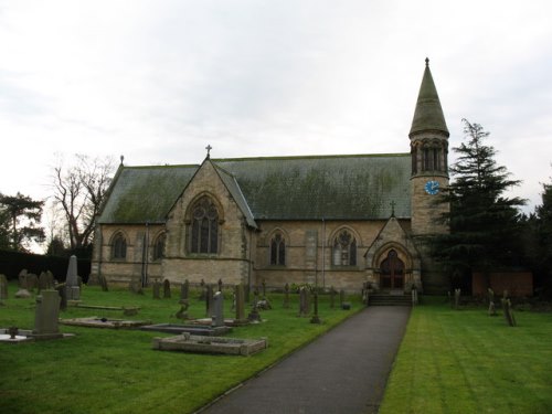 Commonwealth War Graves The Epiphany Churchyard