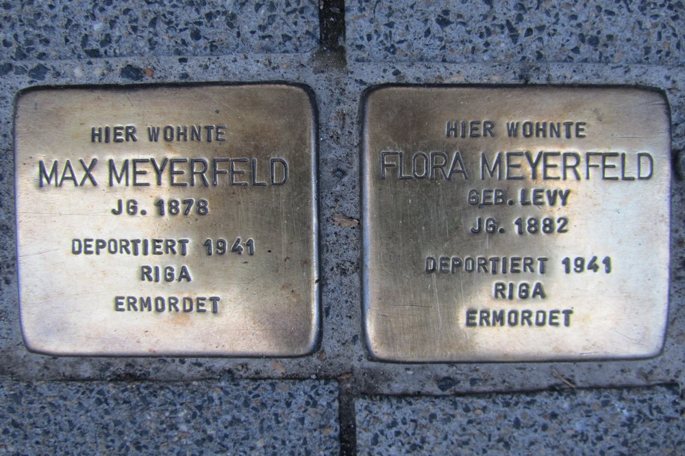 Stolpersteine Gilbachstraße 18 #1
