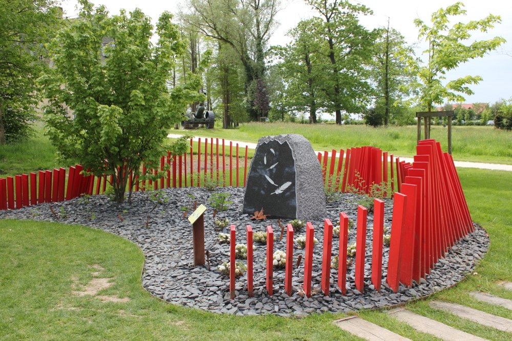 Passchendaele Memorial Gardens Zonnebeke #3
