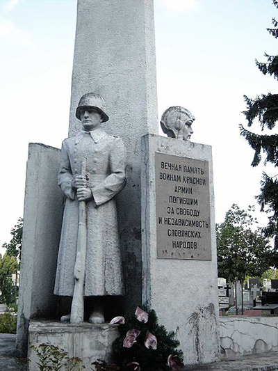 Sovjet Oorlogsgraven Czestochowa #3
