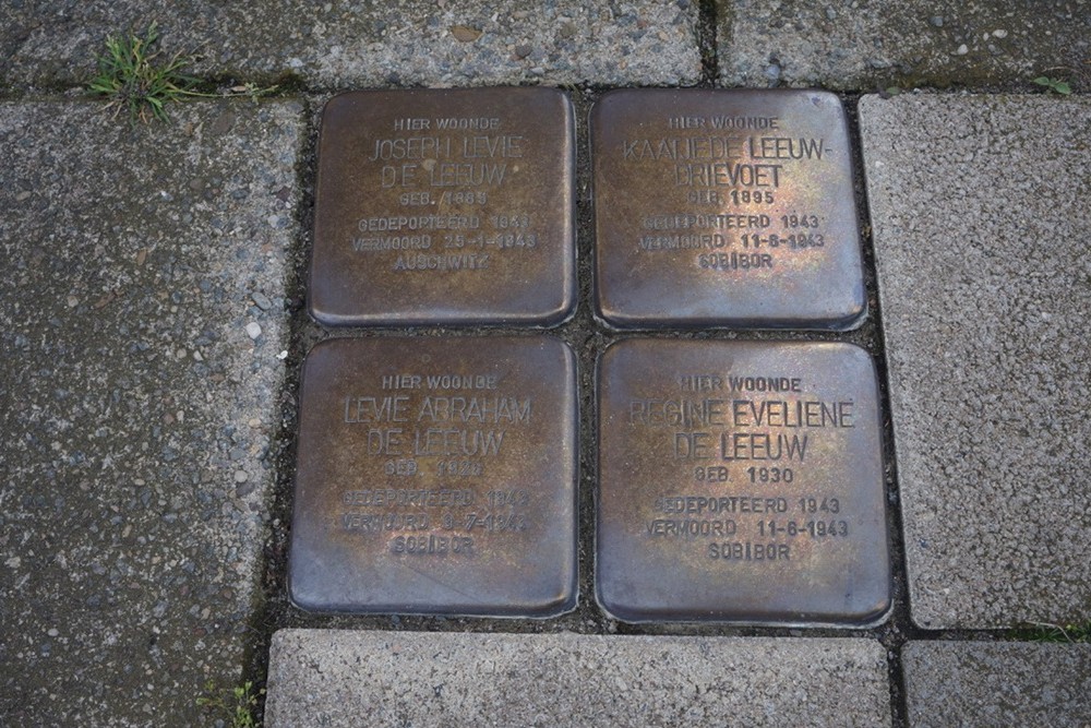 Stumbling Stones Langestraat 99