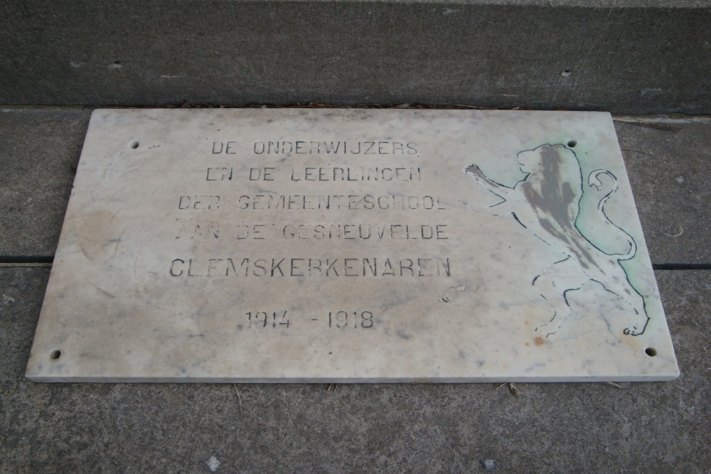 War Memorial Cemetery Klemskerke #5