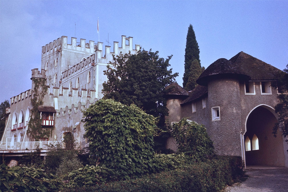 Itter Castle