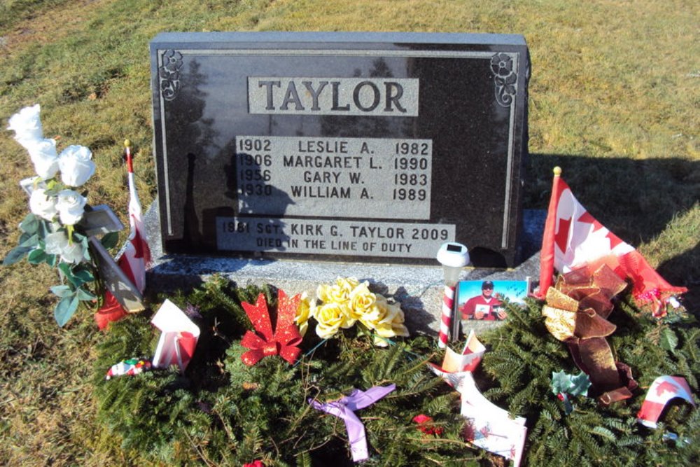 Canadian War Grave Chegoggin Cemetery