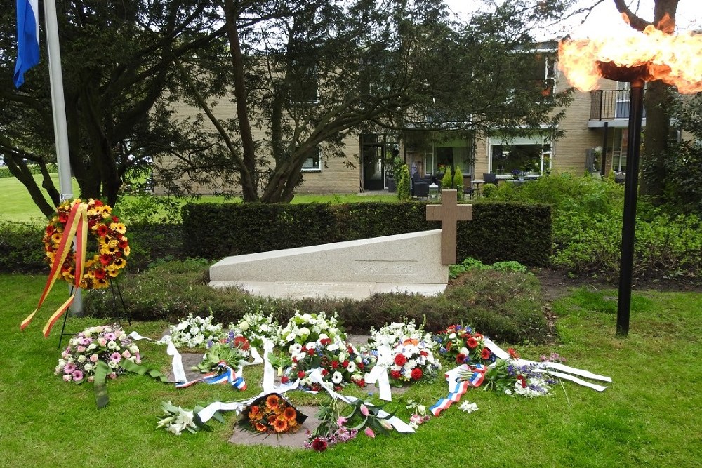 Oorlogsmonument Beekbergen #2