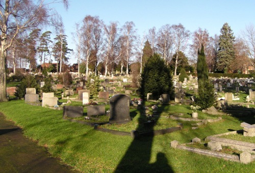 Commonwealth War Graves Hitchin Cemetery