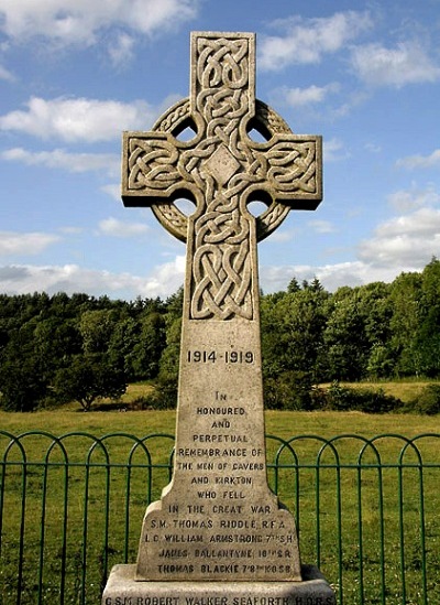 Oorlogsmonument Cavers en Kirkton #1