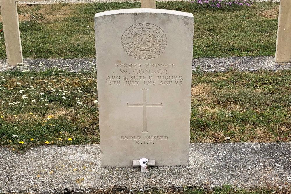 French War Cemetery Provins #4