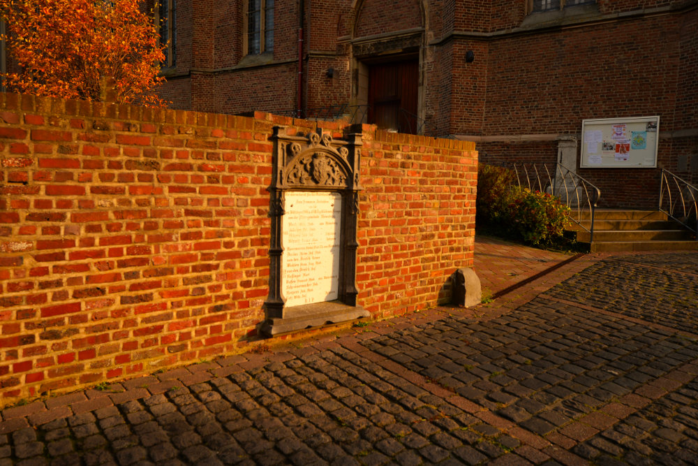 War Memorial Hensberg #2