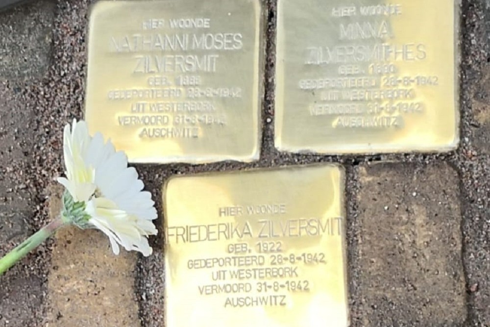 Stolpersteine Lange Wijngaardstraat 14