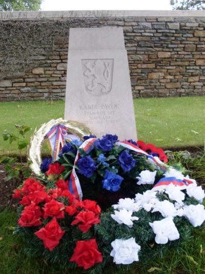 Monument Karel Pavlik #4