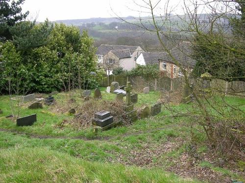 Commonwealth War Graves Stainland Methodist Chapelyard