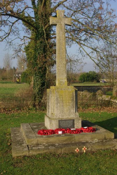 Oorlogsmonument East Wretham en West Wretham #1