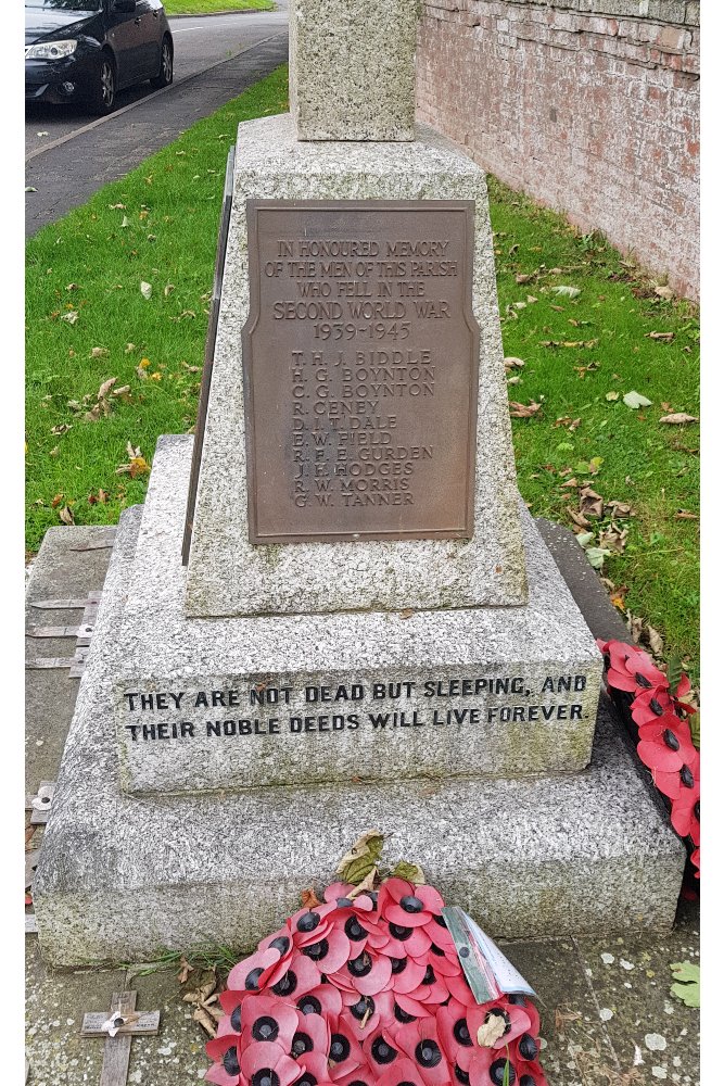 War Memorial Harbury #2