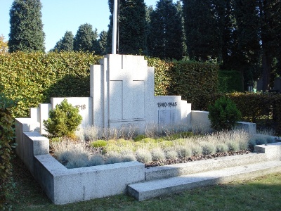 Oorlogsmonument Begraafplaats Hoboken #2