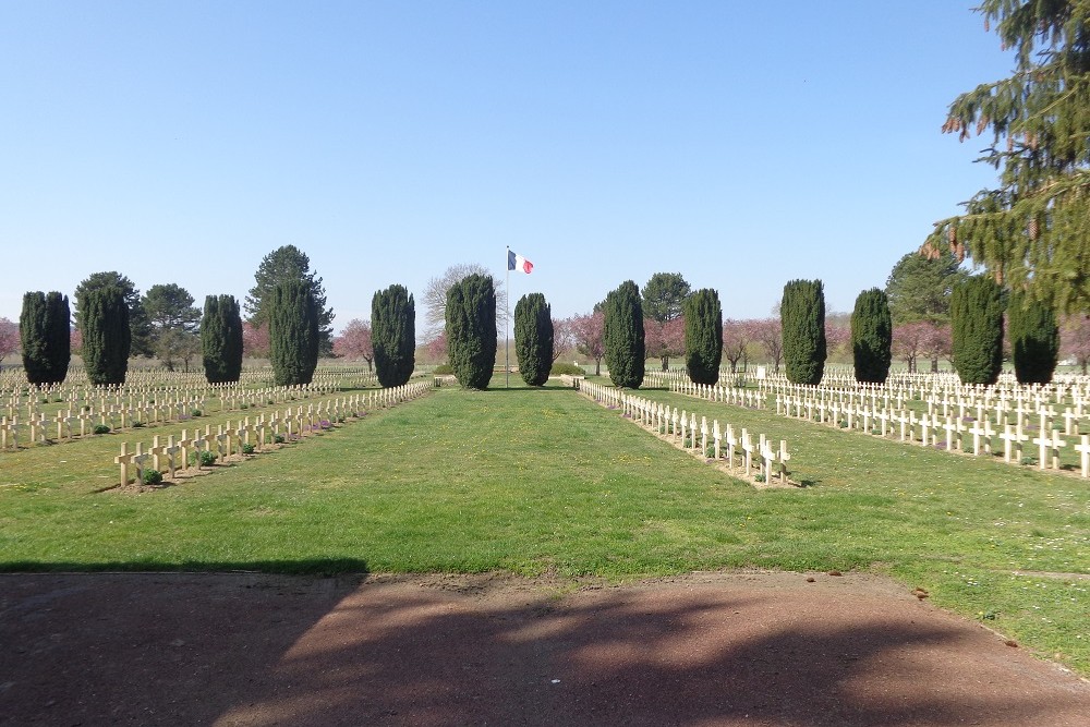 Franse Oorlogsbegraafplaats Soupir I #1