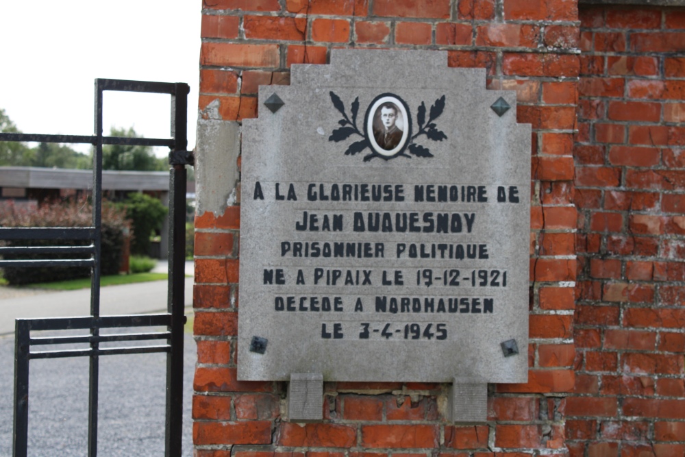 Memorials Cemetery Thieulain #3