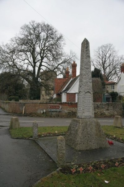 Oorlogsmonument Warborough #2