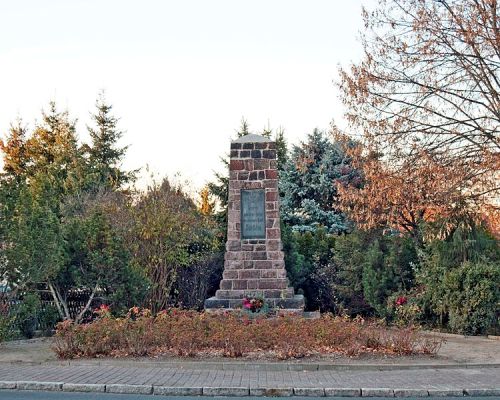 War Memorial Schildau #1