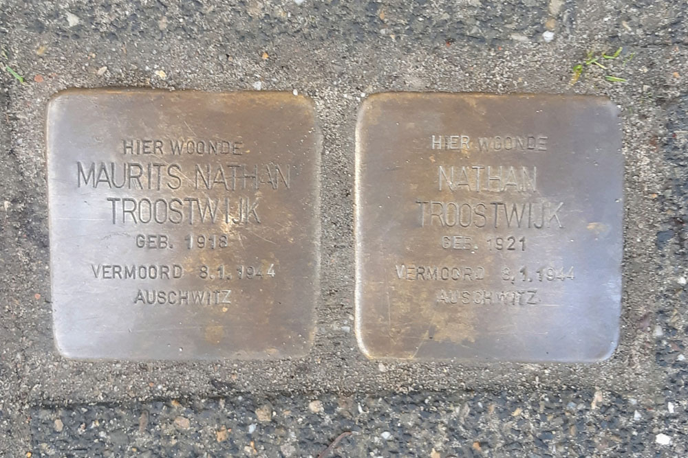 Stolpersteine Kamperstraat 1