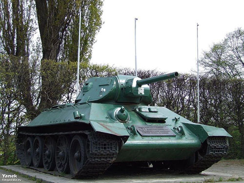 Bevrijdingsmonument (T-34/76 Tank) Gdansk #1