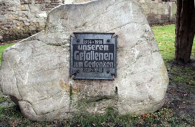 War Memorial Stotzheim #1