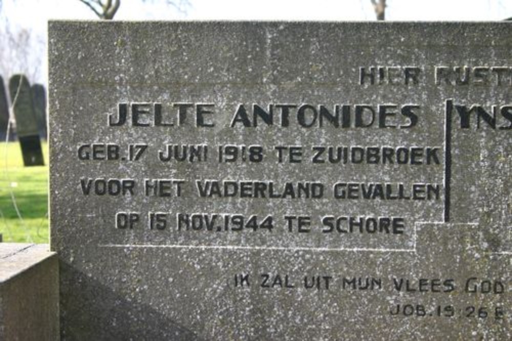 Dutch War Grave Zuidbroek #3