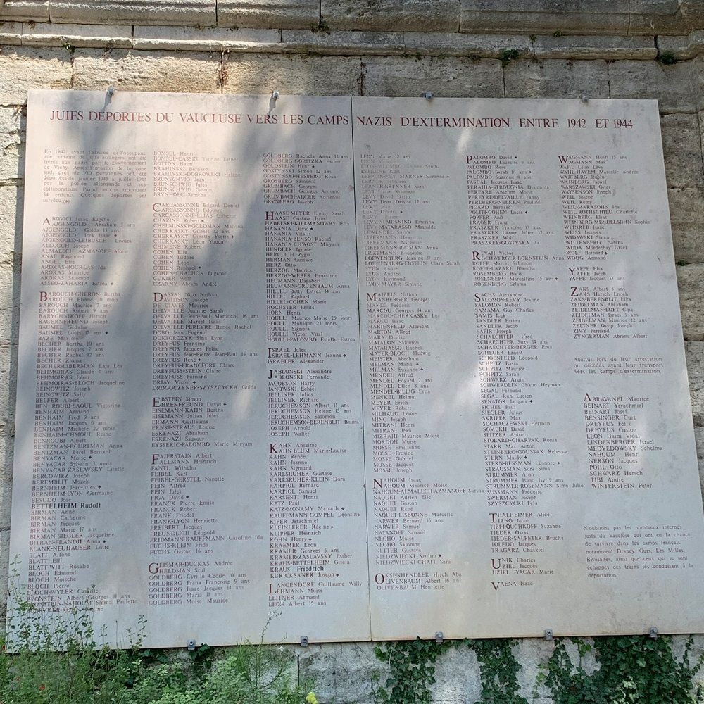 War Memorial Avignon #2