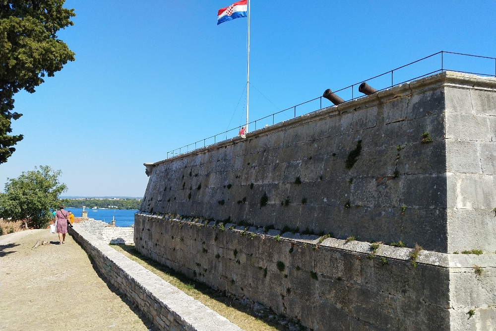Kastel Fortress #2