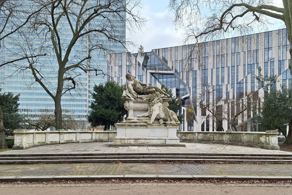 War Memorial Düsseldorf #5