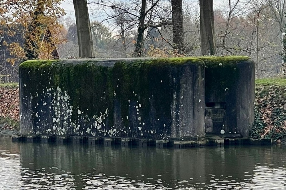 Bunker 18 Border Defence Bocholt-Herentals Canal #2