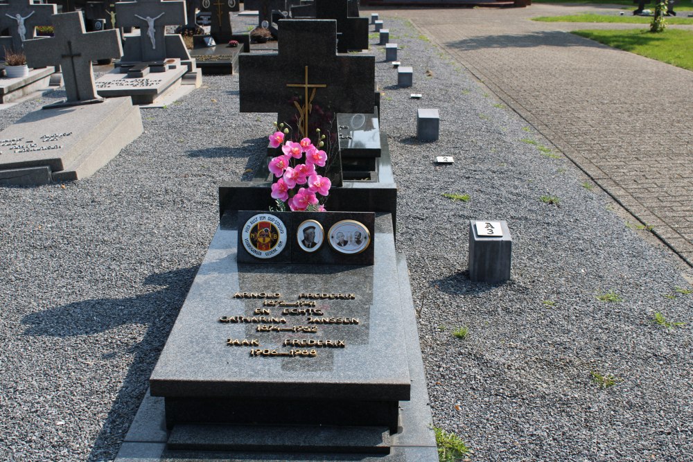 Belgian Graves Veterans Overpelt Lindelhoeven #3