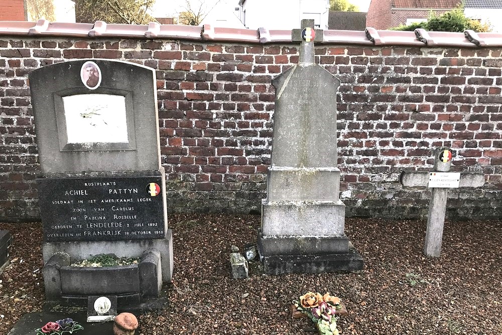 Belgische Oorlogsgraven Lendelede #1