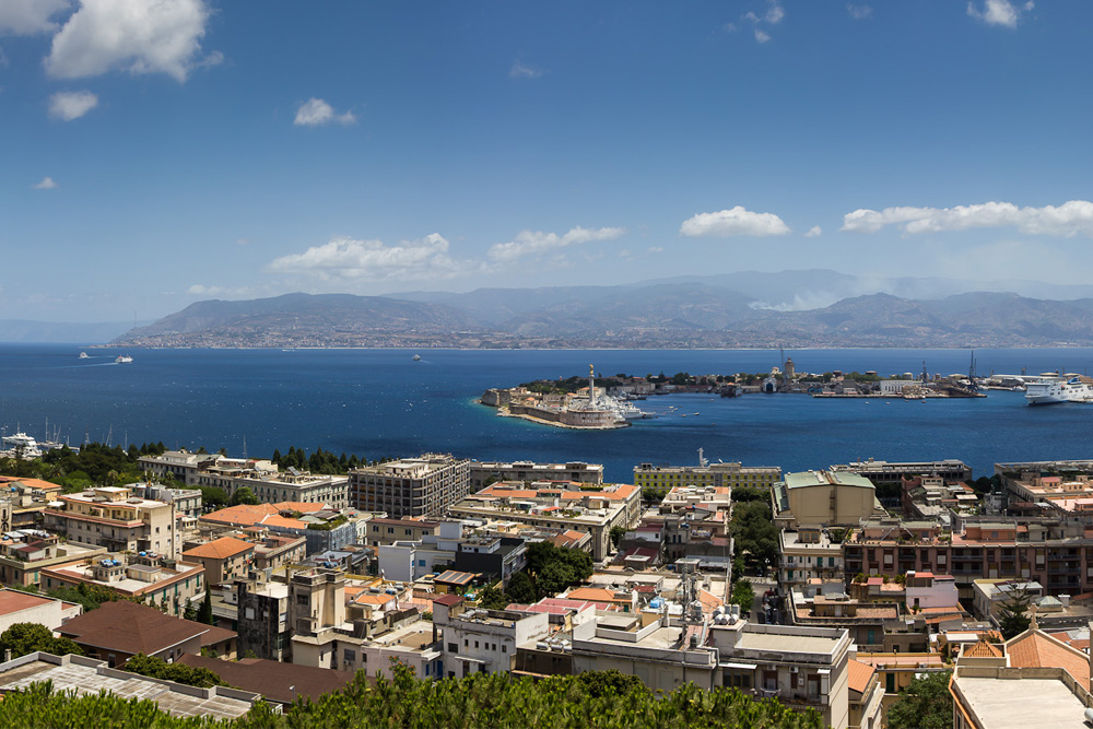 Messina Port #1