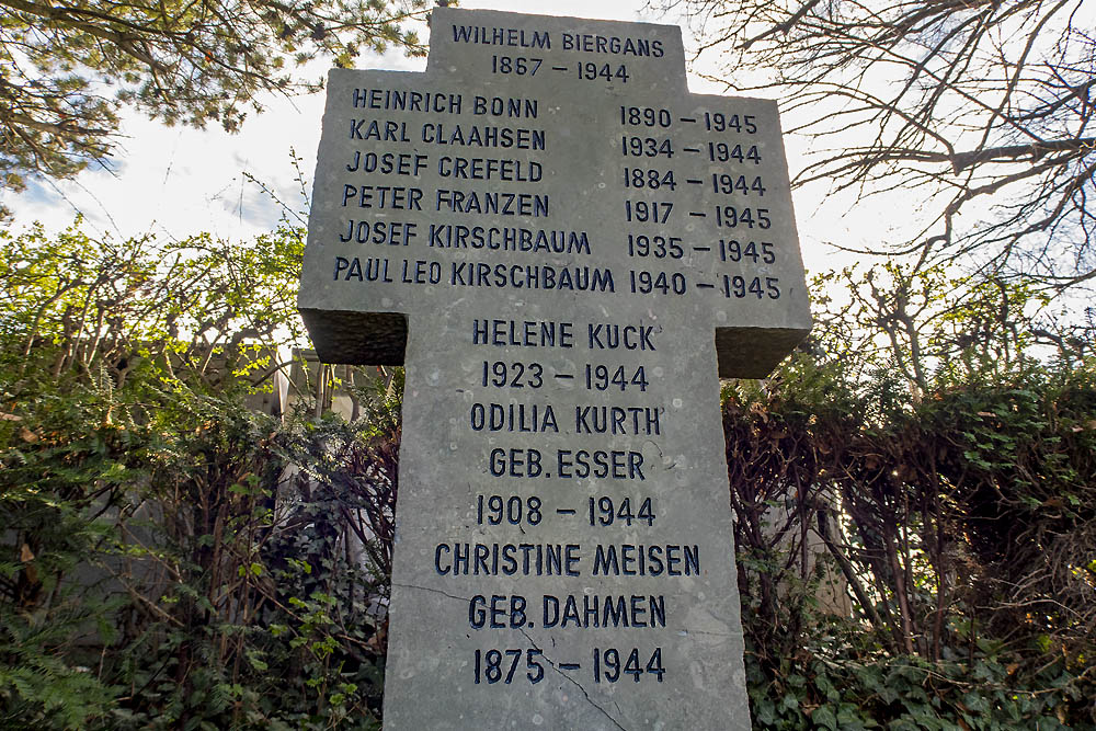German War Graves Derichsweiler #3
