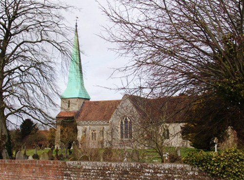 Oorlogsgraven van het Gemenebest St. John the Baptist Churchyard