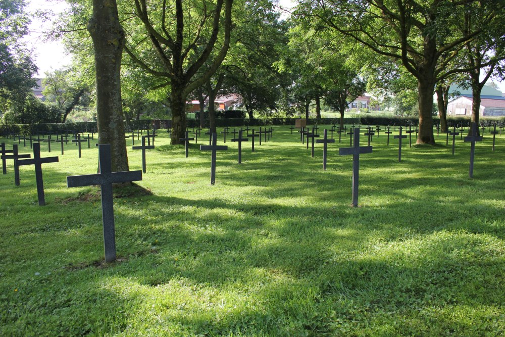 Villers-au-Flos German Military Cemetery #5