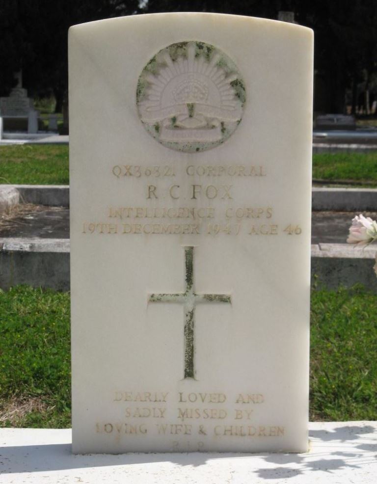 Commonwealth War Grave Christmas Creek Roman Catholic Cemetery