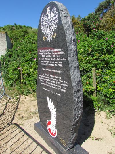 Monument 1e Poolse Pantserdivisie Graye-sur-Mer #4