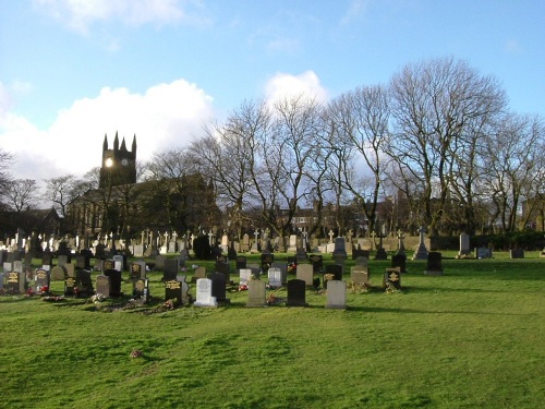 Commonwealth War Graves Queensbury Cemetery