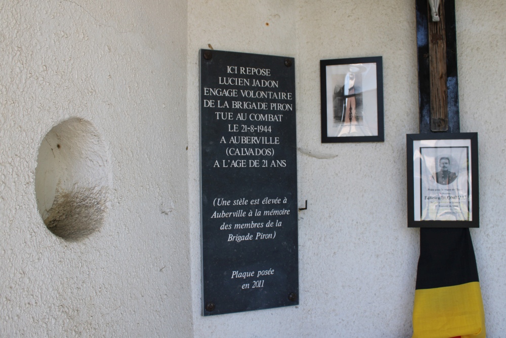 Belgian War Graves Sars-la-Bruyre #2